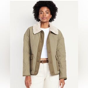 NWT Old Navy Women's Quilted Nylon XS Petite Jacket with Sherpa Collar